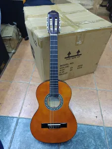 36 inches classic guitar with soft strings 